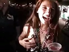 मुलत्तो की लड़की हिंदी बीएफ फुल मूवी एचडी की बड़ी चुदाई हुई