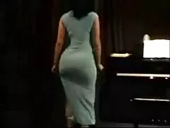 एक भव्य भोजपुरी सेक्स वीडियो फुल मूवी आकृति के साथ श्यामला BBW